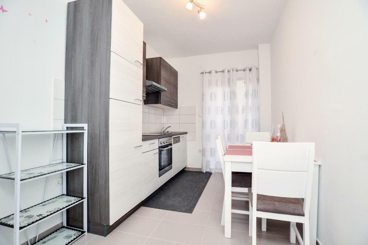 Luxury Apartments Boduja Sukošan Eksteriør billede