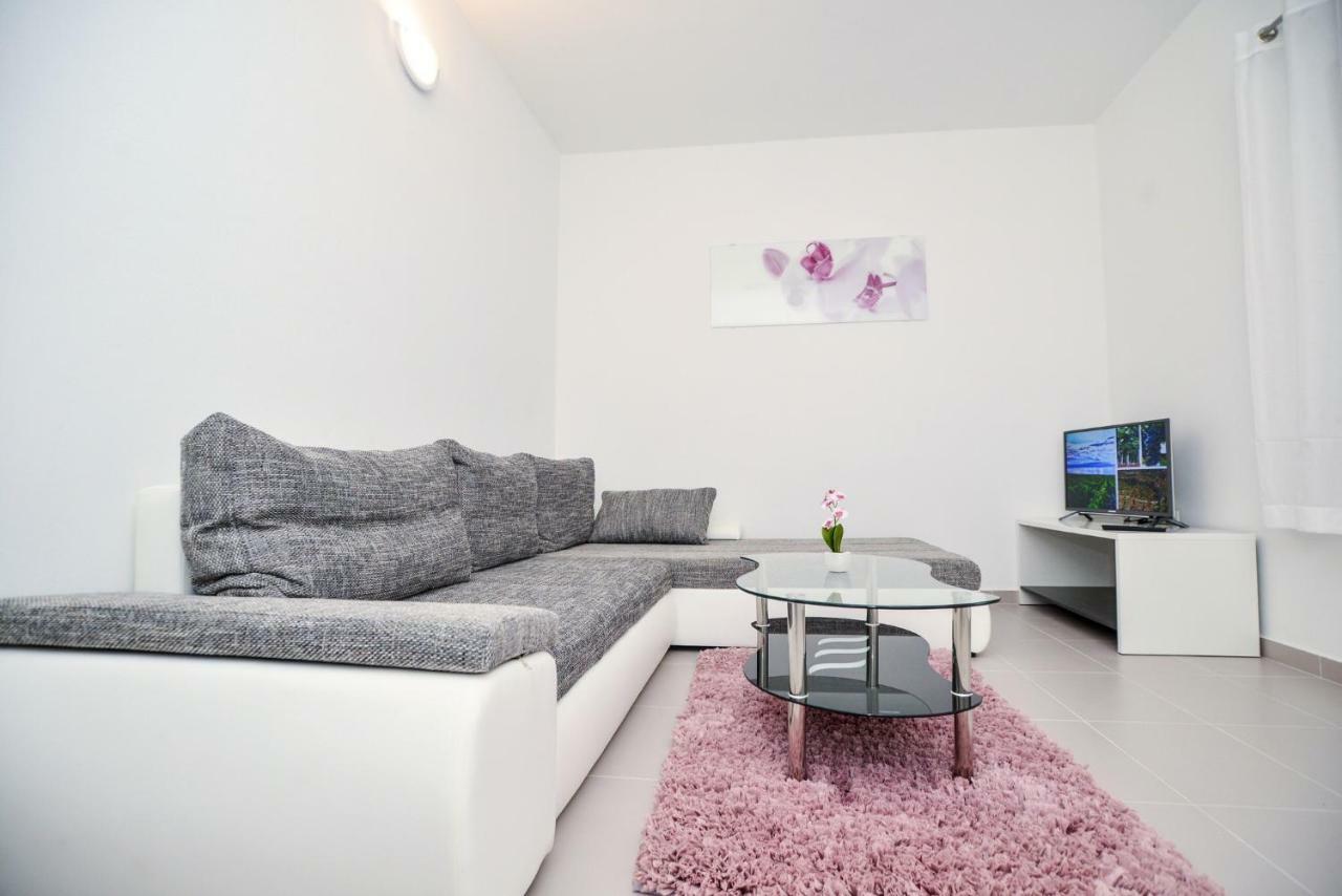 Luxury Apartments Boduja Sukošan Eksteriør billede